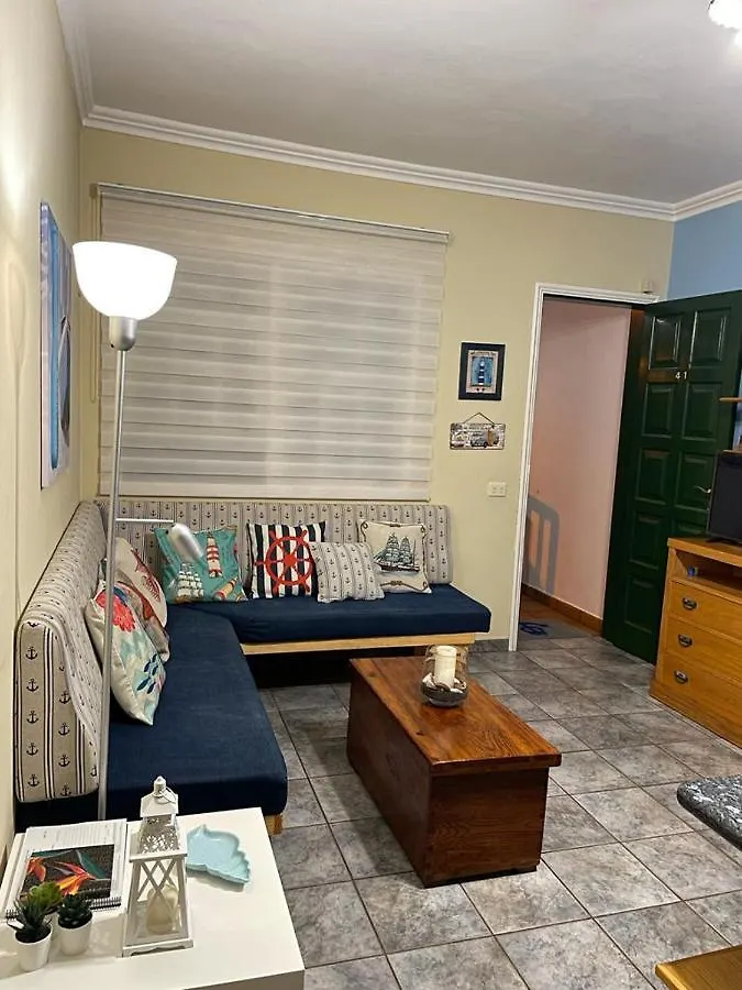 Primera Linea En Piscinas Naturales. Barlovento Apartment